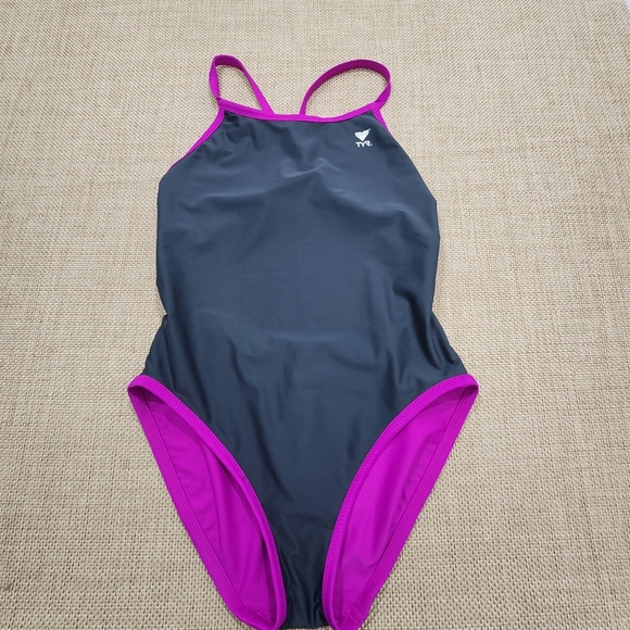TYR Diamondfit Reversible Solid Purple & Gray One Piece Swimsuit Sz S - Picture 2 of 10